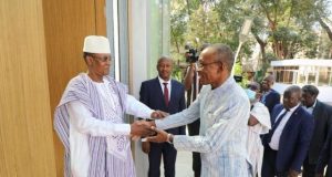 Mali: la visite d’Apollinaire Kyelem de Tambela-une étape importante dans la construction des relations bilatérales