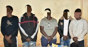 Ouagadougou: cinq présumés trafiquants de stupéfiants aux arrêts