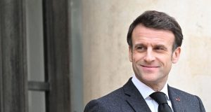 Libération d’Olivier Dubois: Emmanuel Macron exprime sa reconnaissance au Niger