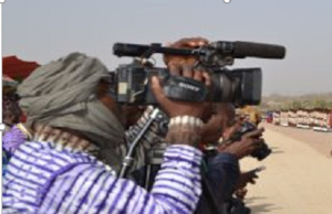 Burkina: les professionnels des médias invités «à adopter des tenues décentes, sobres» lors de la couverture des cérémonies officielles