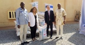 Burkina: la Chine soutient des victimes du terrorisme avec 4 000 tonnes de sorgho