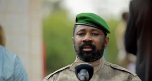 Mali: douze militaires dont deux généraux radiés