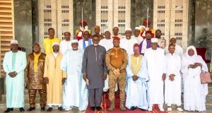 Ramadan: le capitaine Ibrahim Traoré souhaite que les « invocations unissent (les) cœurs » des Burkinabè