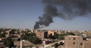 Soudan: des milliers d’étrangers rapatriés suite aux affrontements militaires ayant fait 420 morts