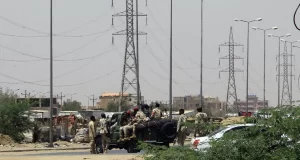 Soudan: affrontement entre deux armées à Khartoum