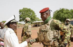 Opérations de sécurisation du pays: le Chef de l’Etat à Fada N’Gourma