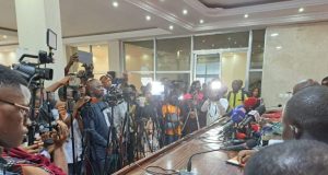 Guinée: presse en danger, opposants en exil, peuple en détresse!