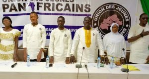 Burkina: «Le panafricanisme, ce n’est pas seulement insulter les blancs matin, midi et soir»