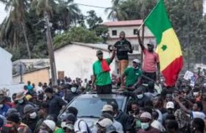 Ousmane Sonko se met hors-la-loi et met le Sénégal en mode haute tension!