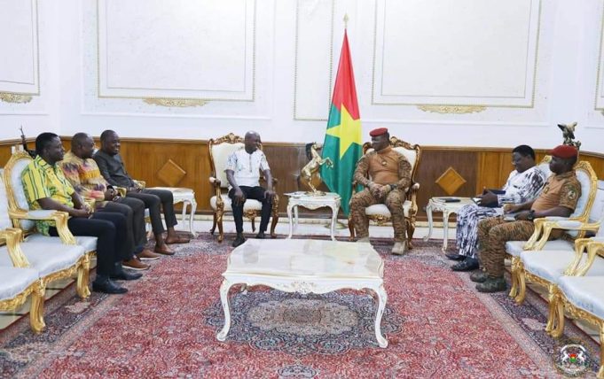 Entrepreneuriat communautaire: le Directeur général de l’APEC reçoit les orientations du président Traoré