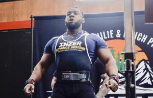 Burkina: le petit Iron champion du Powerlifting