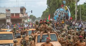 Sommet Russie-Afrique: accueil triomphal du capitaine Ibrahim Traoré à Ouagadougou