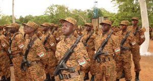Burkina: près de 4 000 nouveaux combattants pour le front