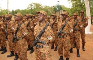 Burkina: près de 4 000 nouveaux combattants pour le front