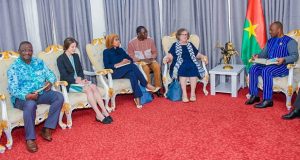 Burkina/Transition: deux délégations de diplomates américaines reçues à l’Assemblée législative