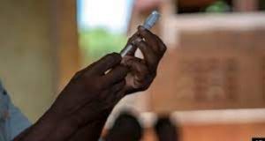 Burkina: un vaccin contre le palu sur le marché
