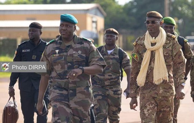 Coup d’État au Niger: une délégation officielle Mali-Burkina à Niamey