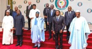 Niger: et si la CEDEAO baissait le canon, et si les putschistes remettaient à Bazoum son pouvoir?