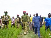 Burkina: le Chef de l’Etat encourage les producteurs rizicoles de Koho Yabiro