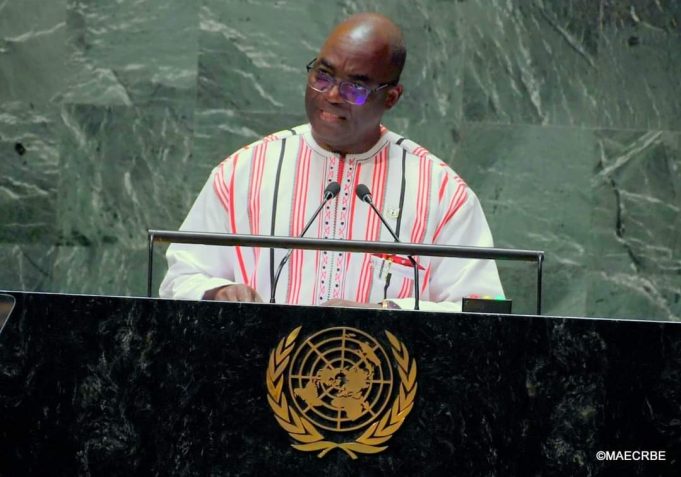 78e AG des Nations Unies: « Si la communauté internationale était honnête et sincère dans son engagement contre le terrorisme, il ne perdurera point » (Bassolma Bazié)