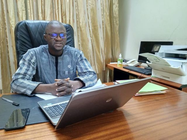 Le directeur général de l'Agence Générale de Recrutement de l'Etat (AGRE), Samson Traoré