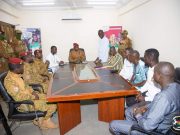 Entrepreneuriat communautaire: le capitaine Traoré encourage le personnel de l’APEC