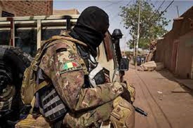 Une image d'archive de soldat malien à Tombouctou