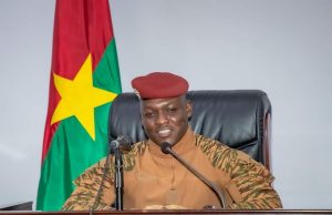 Burkina: une transition de 5 ans supplémentaires pour le capitaine Ibrahim Traoré