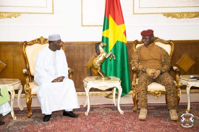 Coopération judiciaire: le président de la Cour Suprême du Mali chez le président Ibrahim Traoré