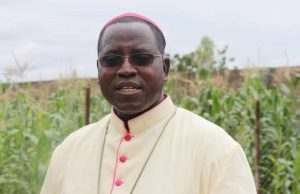 Eglise catholique: Mgr Prosper Kontiébo nouvel archevêque métropolitain de Ouagadougou