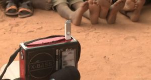 Burkina/Continuité éducative: la radio comme alternative en période de crise