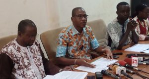 Burkina: une coalition syndicale «exige la libération sans condition du Dr Daouda Diallo»