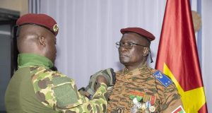 Burkina: le CEMGA reçoit ses attributs de Général de Brigade