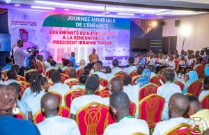 Burkina: des enfants partagent leurs préoccupations avec le capitaine Ibrahim Traoré