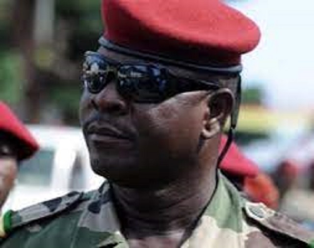 Le militaire-prisonnier en cavale , Jean Claude Pivi