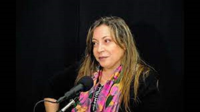 L'opposante franco-algérienne, Amira Bouraoui