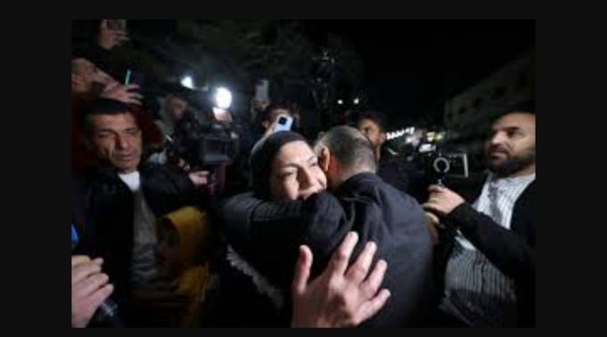 Conflit israélo-palestinien: 58 otages libérés à Gaza contre 117 Palestiniens sortis des prisons israéliennes