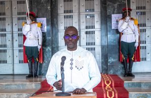 Burkina: adoption d’un décret portant gestion des agents publics de l’Etat en situation de crise