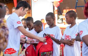 Fêtes de fin d’année: Itel Burkina se tient aux cotés des enfants de l’orphelinat AMPO