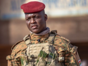 11 décembre: « Au sol comme dans les airs, nous allons traquer (les) ennemis » du Burkina (Capitaine Ibrahim Traoré)