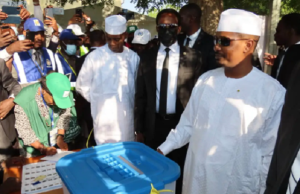 Référendum constitutionnel au Tchad: « 86% » des électeurs disent « oui »