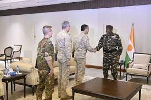 Une délégation russe à Niamey