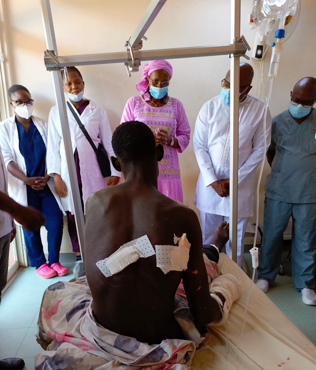 Visite des blessés à Ouaga après une riposte à Djibo