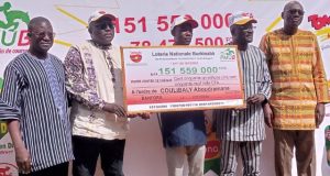 LONAB: plus de 230 millions de FCFA gagnés par deux cultivateurs des Cascades au PMU’B