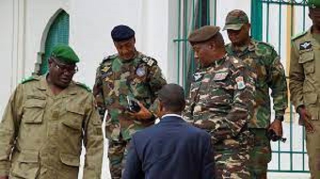 Une répresnetation togolase reçue par la junte militaire nigérien
