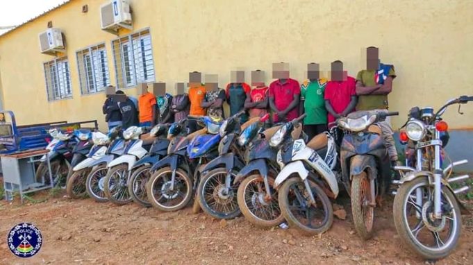 Burkina: 13 présumés voleurs aux arrêts