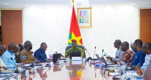 Burkina: création d’une société d’économie mixte spécialisée dans la confection des tenues militaires et paramilitaires