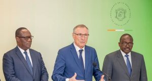 Côte d’Ivoire: Jean-Marie Bockel évoque avec Ouattara le « Remodelage » de la présence militaire française