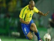 Football: le Brésilien, Roberto Carlos attendu à Ouagadougou