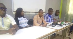Burkina: 84 agents de la CNSS dénoncent la suspension «sans base légale» de leurs contrats